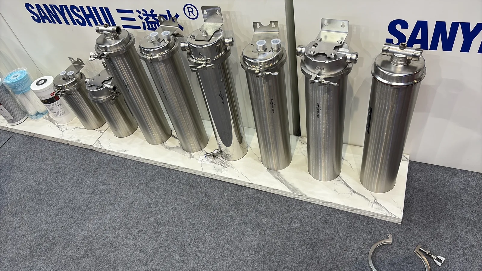 Customer inspection of stainless steel filter housings